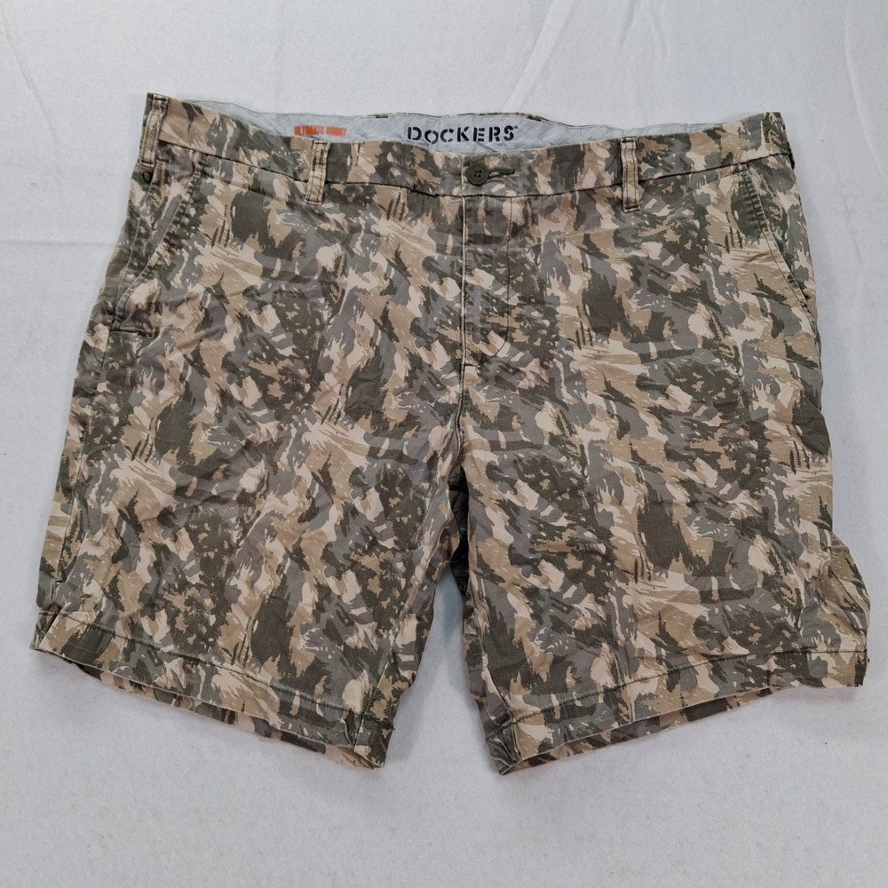 Dockers Ultimate Short Mens 42 Supreme Flex Camo Abstract Tan Brown EUC